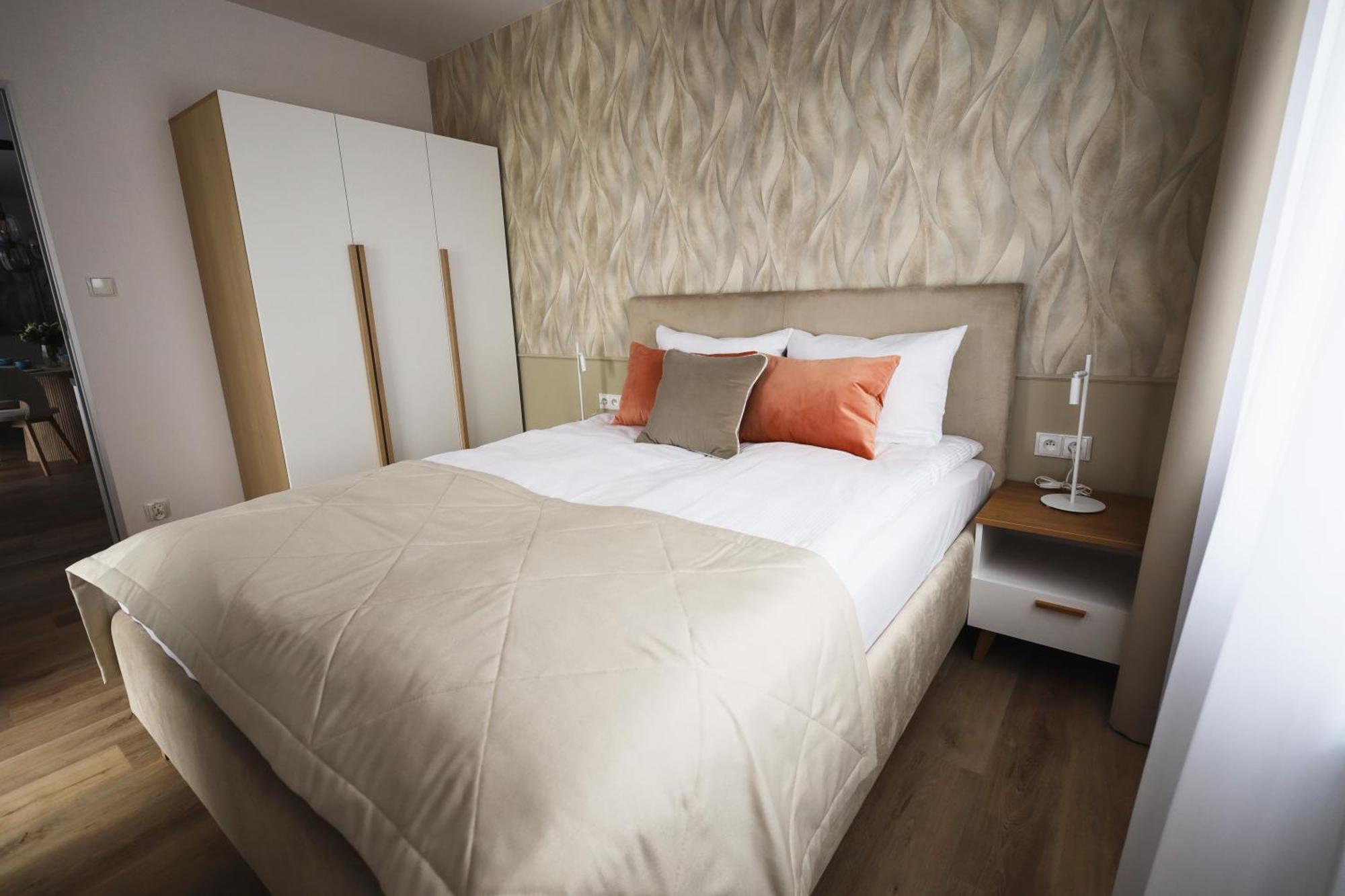 Apartment Szept Zurawia